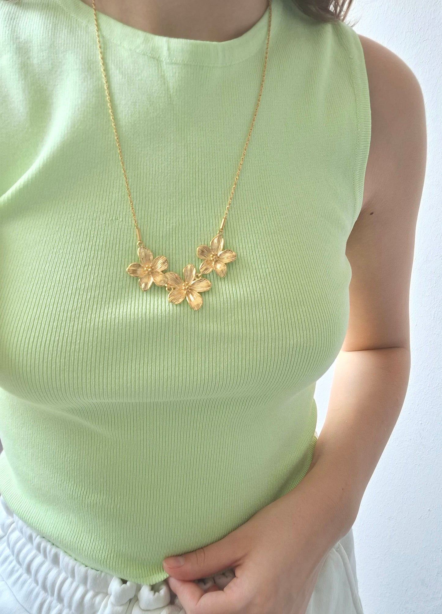 Collier Three flower